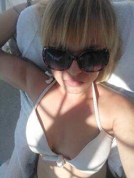 Public Photo of Miss_vogliosa
